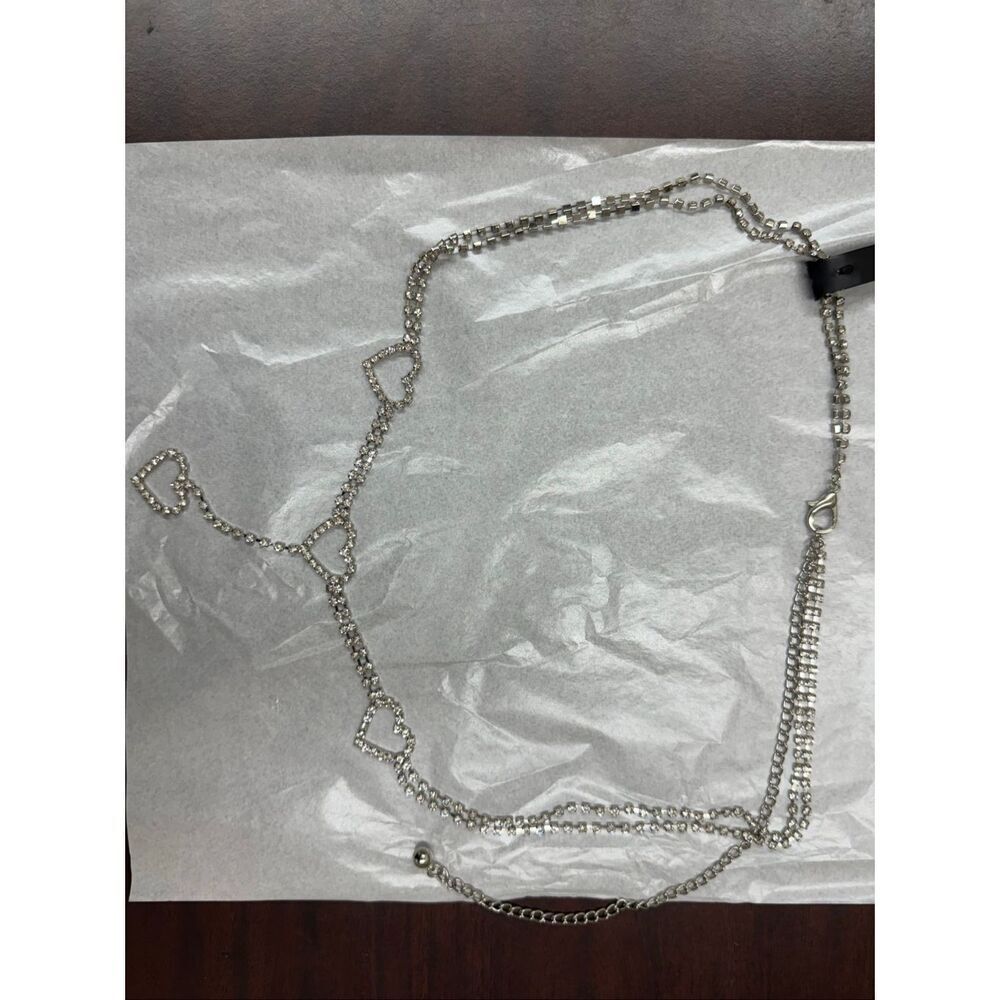 NWT Forever 21 Cubic Zirconia Heart Belt in Silver